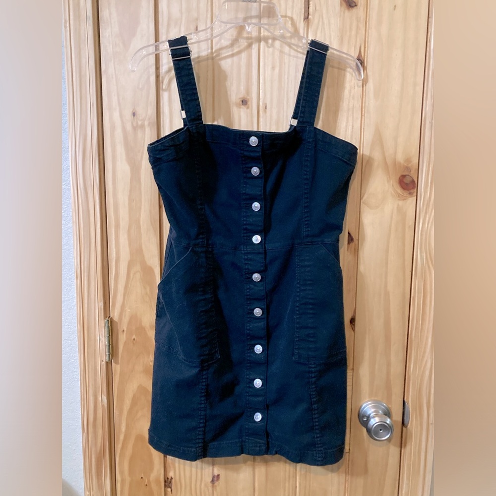 Divided by H&M Junior size 12 black button-down stretch denim jumper/dress